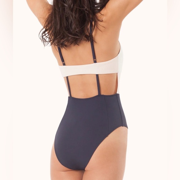 LIVELY Colorblock Ruched Low Back One-Piece Swimsuit Bathing Suit - Picture 6 of 14